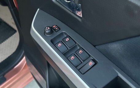 Toyota Roomy I, 2022 год, 1 540 000 рублей, 14 фотография