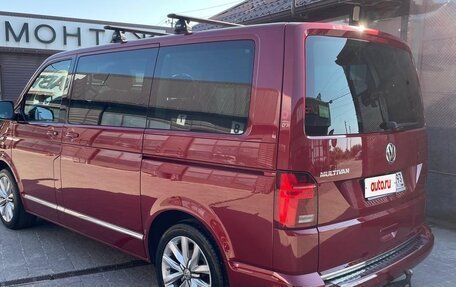 Volkswagen Multivan T6 рестайлинг, 2019 год, 5 650 000 рублей, 2 фотография