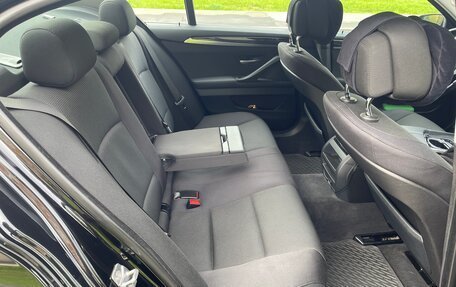 BMW 5 серия, 2011 год, 1 700 000 рублей, 11 фотография
