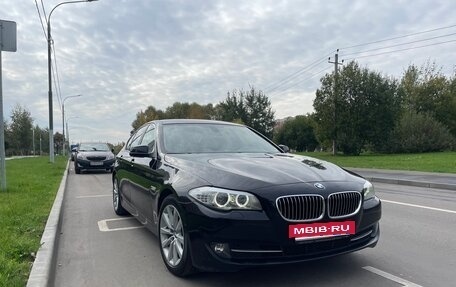 BMW 5 серия, 2011 год, 1 700 000 рублей, 8 фотография