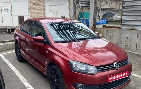 Volkswagen Polo VI (EU Market), 2011 год, 650 000 рублей, 1 фотография