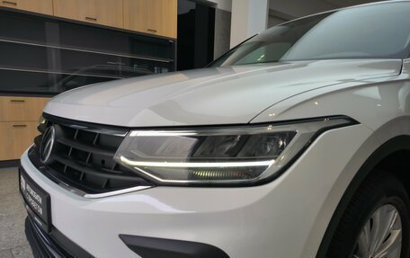 Volkswagen Tiguan II, 2020 год, 3 150 000 рублей, 4 фотография