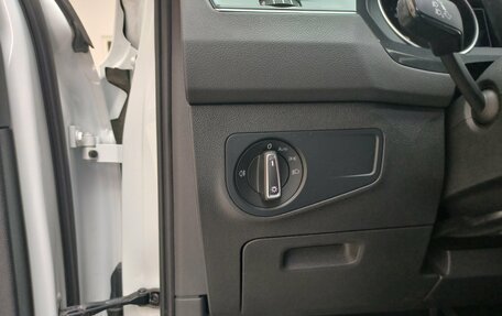 Volkswagen Tiguan II, 2020 год, 3 150 000 рублей, 19 фотография