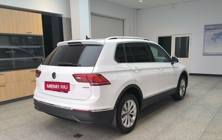 Volkswagen Tiguan II, 2020 год, 3 150 000 рублей, 5 фотография