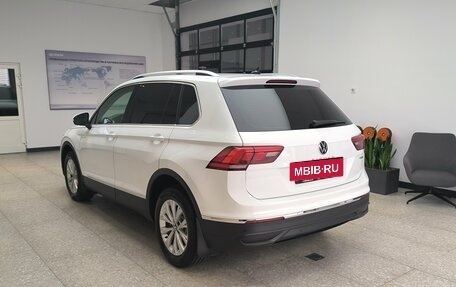 Volkswagen Tiguan II, 2020 год, 3 150 000 рублей, 7 фотография