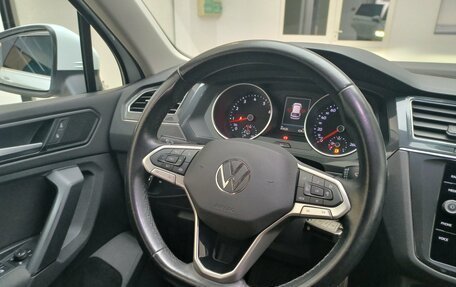 Volkswagen Tiguan II, 2020 год, 3 150 000 рублей, 29 фотография