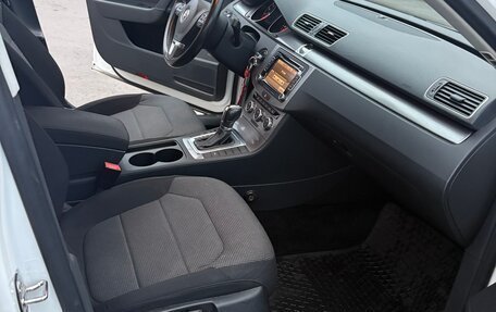 Volkswagen Passat B7, 2013 год, 1 110 000 рублей, 14 фотография