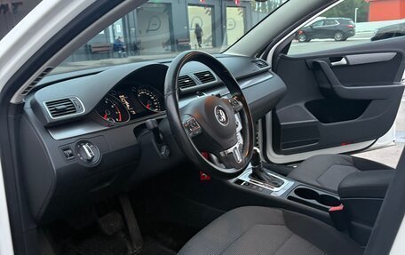 Volkswagen Passat B7, 2013 год, 1 110 000 рублей, 18 фотография