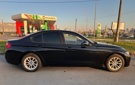 BMW 3 серия, 2017 год, 2 200 000 рублей, 5 фотография