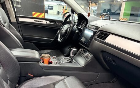 Volkswagen Touareg III, 2012 год, 1 900 000 рублей, 15 фотография