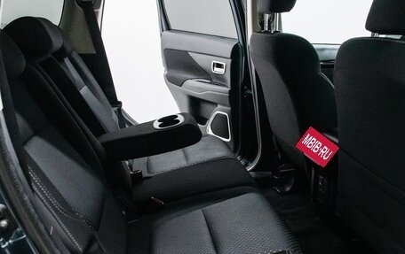 Mitsubishi Outlander III рестайлинг 3, 2019 год, 2 199 000 рублей, 28 фотография