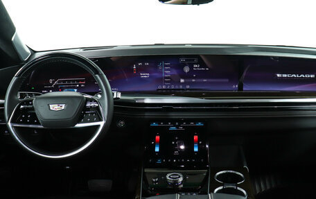 Cadillac Escalade V, 2025 год, 16 499 000 рублей, 11 фотография