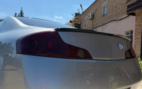 Nissan Skyline, 2004 год, 600 000 рублей, 5 фотография