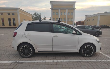 Volkswagen Golf Plus II, 2011 год, 700 000 рублей, 5 фотография