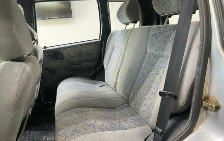 Chevrolet Niva I рестайлинг, 2004 год, 250 000 рублей, 9 фотография