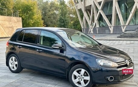 Volkswagen Golf VI, 2011 год, 990 000 рублей, 3 фотография