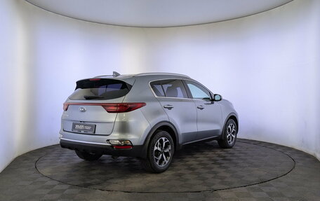 KIA Sportage IV рестайлинг, 2021 год, 2 250 000 рублей, 5 фотография