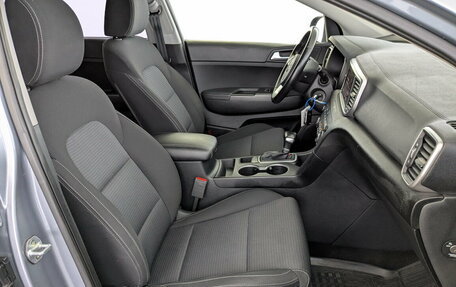 KIA Sportage IV рестайлинг, 2021 год, 2 250 000 рублей, 23 фотография