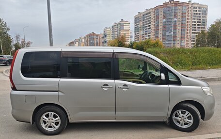 Nissan Serena III, 2007 год, 926 000 рублей, 2 фотография