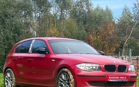 BMW 1 серия, 2008 год, 800 000 рублей, 7 фотография