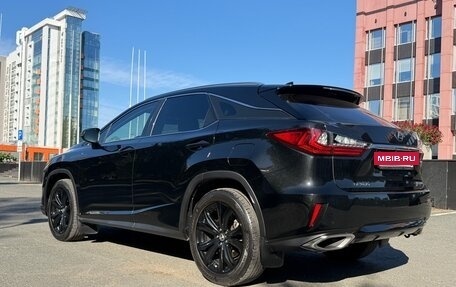 Lexus RX IV рестайлинг, 2018 год, 4 200 000 рублей, 5 фотография
