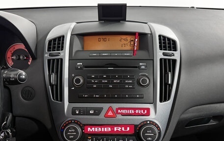 KIA cee'd I рестайлинг, 2008 год, 519 000 рублей, 17 фотография