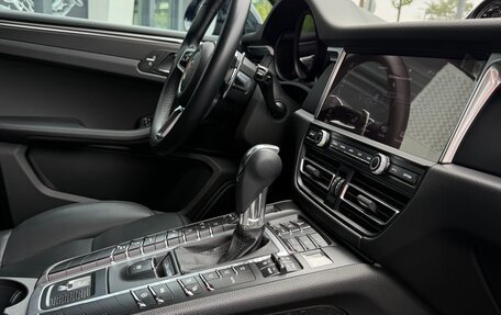 Porsche Macan I рестайлинг, 2021 год, 6 199 000 рублей, 20 фотография