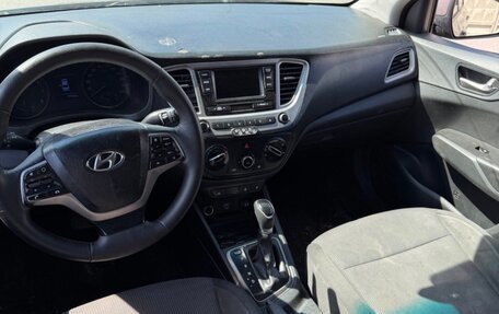 Hyundai Solaris II рестайлинг, 2019 год, 630 000 рублей, 6 фотография