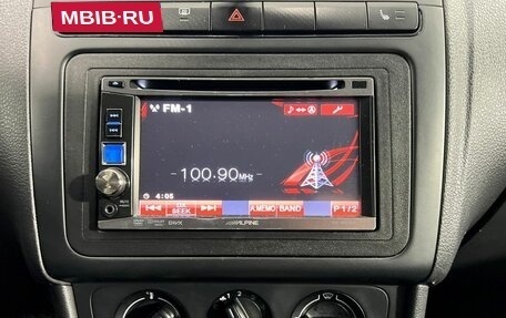 Volkswagen Polo VI (EU Market), 2012 год, 700 000 рублей, 14 фотография