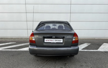 Hyundai Accent II, 2004 год, 380 000 рублей, 6 фотография