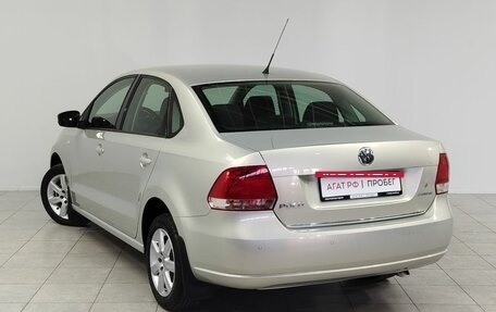 Volkswagen Polo VI (EU Market), 2011 год, 870 000 рублей, 7 фотография