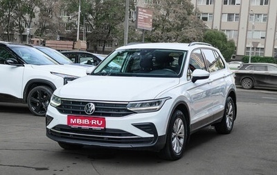 Volkswagen Tiguan II, 2021 год, 2 600 000 рублей, 1 фотография