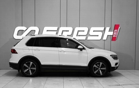 Volkswagen Tiguan II, 2018 год, 1 898 000 рублей, 5 фотография