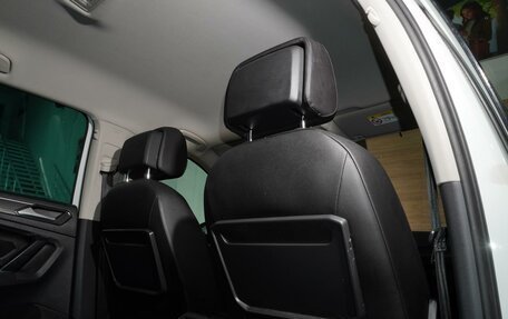 Volkswagen Tiguan II, 2018 год, 1 898 000 рублей, 11 фотография