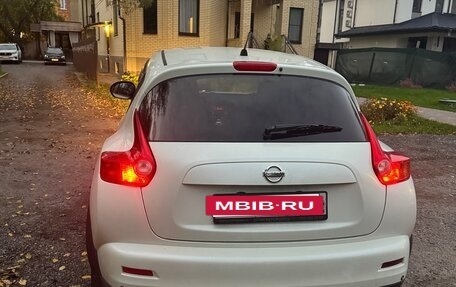 Nissan Juke II, 2011 год, 820 000 рублей, 2 фотография