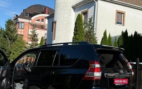 Toyota Land Cruiser Prado 150 рестайлинг 2, 2016 год, 4 200 000 рублей, 10 фотография