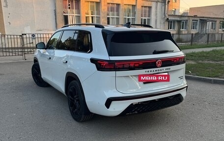 Volkswagen Teramont, 2025 год, 5 800 000 рублей, 5 фотография