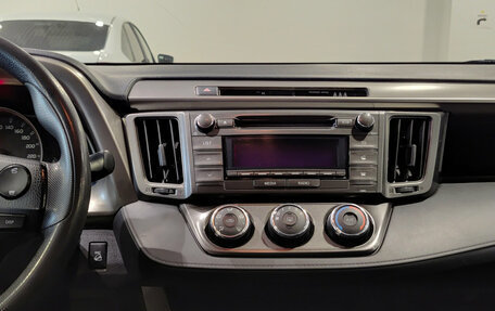 Toyota RAV4, 2015 год, 2 350 000 рублей, 19 фотография