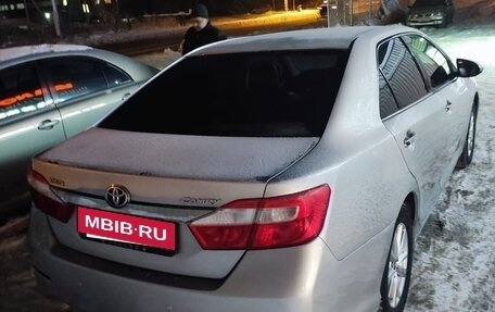 Toyota Camry, 2012 год, 1 600 000 рублей, 2 фотография
