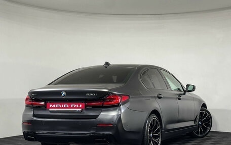 BMW 5 серия, 2020 год, 4 499 000 рублей, 2 фотография