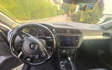 Volkswagen Tiguan II, 2019 год, 2 050 000 рублей, 9 фотография