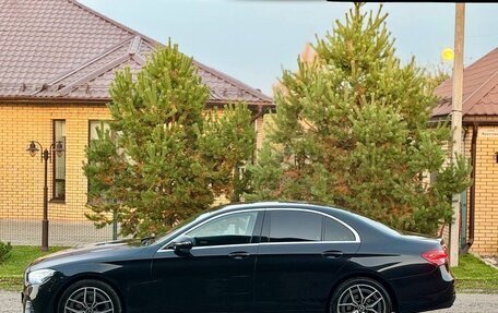 Mercedes-Benz E-Класс, 2020 год, 3 259 000 рублей, 4 фотография