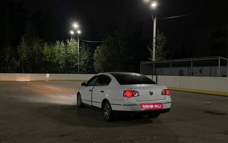 Volkswagen Passat B6, 2006 год, 370 000 рублей, 8 фотография