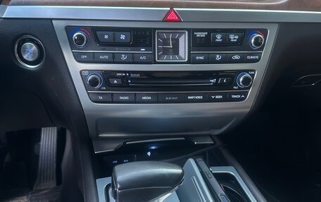 Genesis G80 I, 2017 год, 2 650 000 рублей, 12 фотография
