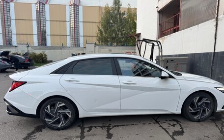 Hyundai Elantra, 2023 год, 2 320 000 рублей, 3 фотография