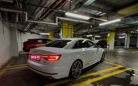 Audi A4, 2018 год, 3 325 000 рублей, 11 фотография