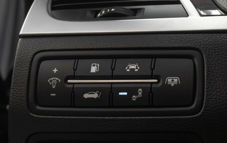 Hyundai Genesis II, 2016 год, 2 199 000 рублей, 21 фотография