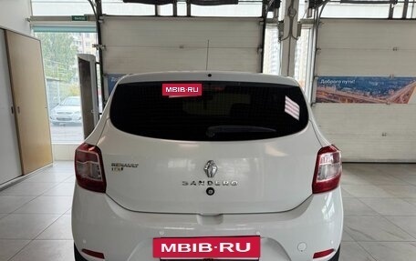 Renault Sandero II рестайлинг, 2015 год, 745 000 рублей, 5 фотография