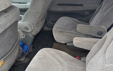 Mitsubishi Space Wagon III, 2000 год, 380 000 рублей, 7 фотография