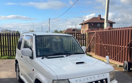 Mitsubishi Pajero Mini II, 2000 год, 380 000 рублей, 3 фотография